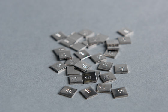 Audental 40 হোয়াইট পুনরুদ্ধার উচ্চ মূল্যবান খাদ Au40% ডেন্টাল সিরামিক খাদ